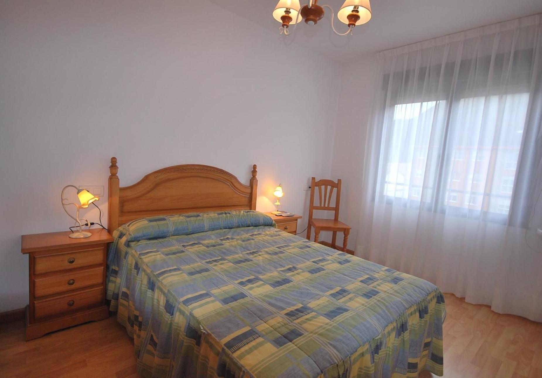 Pension Paseo Real Onís المظهر الخارجي الصورة